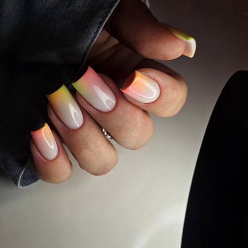 Travail d'ongles ObsidiAnn