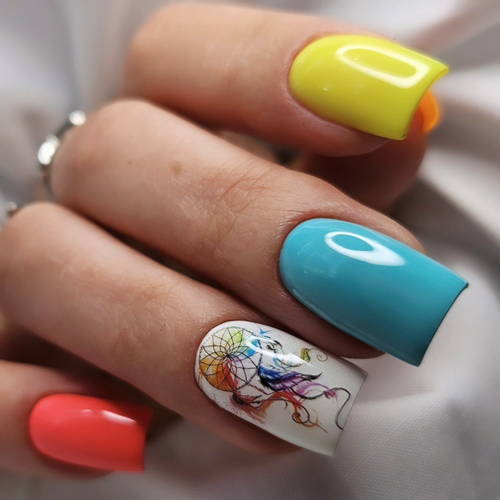 Travail d'ongles ObsidiAnn