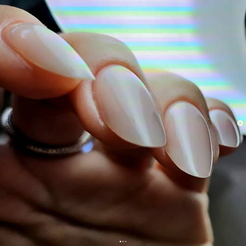 Travail d'ongles ObsidiAnn